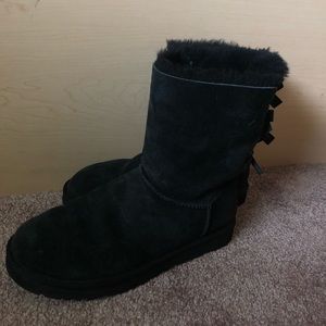 Black Uggs